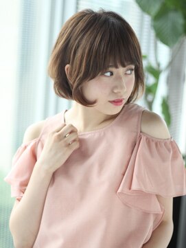 クィーンズガーデンバイケーツーギンザ(QUEEN’S GARDEN by K two GINZA) [K-two銀座]ちょこっと耳かけふんわりボブ