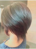 おとなかわいいショートスタイル