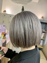 エイト 池袋店(EIGHT ikebukuro)&nbsp;大人気シルバーボブ＊富澤翼