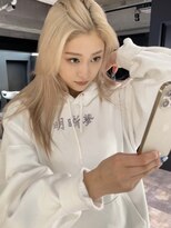 リンドトウキョウ ウメダ(LINDO TOKYO)&nbsp;my57_ブロンドベージュ/大人かっこいい/Wカラー/ハイトーン