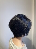 キー(KEY)&nbsp;グラデーションボブトライアングル