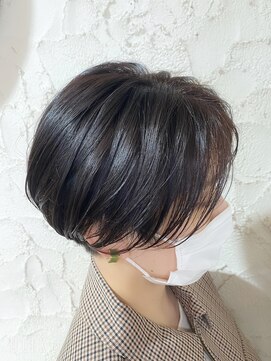 イロヘア アンジョウ(ilo.hair anjo) #前髪長めショート