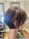 ショートボブ
