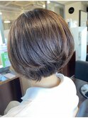 ツヤありショートボブ