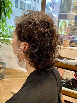 カレン 銀座(Karen) マッシュパーマ/ウルフ/カルマパーマ[銀座/日比谷]