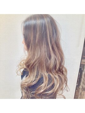 エイチ ヘア デザイン セカンド(h Hair Design 2nd.) ロングハイライト