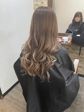 アトリエナガノツー 千葉富士見店(atelier nagano 2) ハイライトカラー/くびれヘア/レイヤーパーマ[千葉駅]