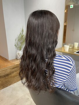 アーク 表参道(arc) コテ巻き風ロングパーマ♪