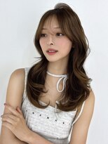 ユーフォリア 渋谷グランデ(Euphoria SHIBUYA GRANDE)&nbsp;ブラウンベージュ くびれヘア 顔周りカット シースルーバンク