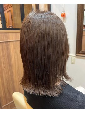 ハグヴィアン(HUG BIEN) ブルーグレージュ