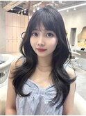 ミディアムレイヤー　顔まわりカット　くびれ巻き　グレージュ