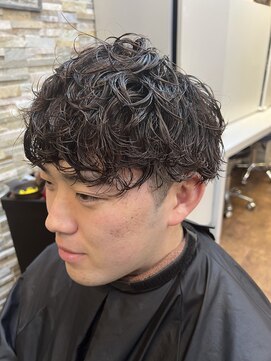 ヘアーラウンジ アンフィ 井土ヶ谷(Hair Lounge Anphi) シャドウパーマ