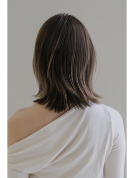 コア 銀座(COA) 柔らかミディアムヘア