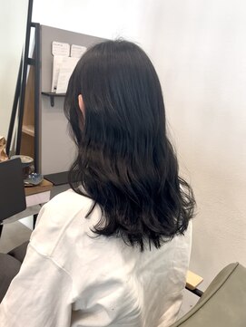 ジルヘアービカミ(Jill hair bikami) 透け感ダークグレー