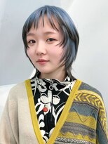 シオン(shion)&nbsp;ウルフレイヤーおくれ毛美髪ミディアム前髪カット_ba547211