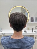短髪ヘア