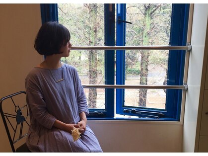 ジュスィコムジュスィ(Je suis comme je suis)の写真