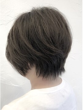 ウィロー(WILLOW) 【WILLOW】すきバサミを使わないオリジナルショート(井下貴史)