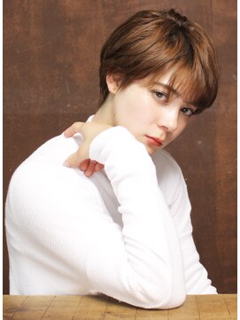 シアンデルカ(CYANDELUCCA) 外国人風クラシックマニッシュショート