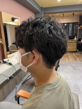 ローカル 四ツ谷(Local) メンズナチュラルパーマ