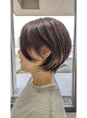 ショートボブ