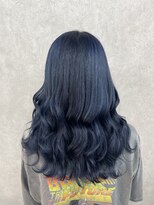 アン ブリーチ(UN BLEACH)&nbsp;ブリーチ１回ネイビーブルーカラー♪