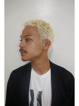 メリケンバーバーショップ トーキョー(MERICAN BARBERSHOP TYO) メンズカットアップバングスパイキーショート(ヌマタユウト)39