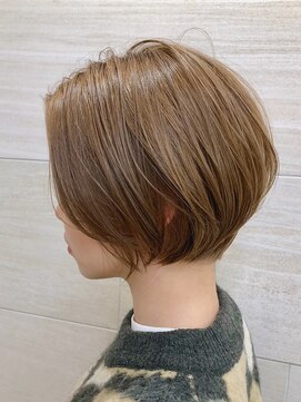 ラル(Lull) ショートボブ/ミルクティーベージュ