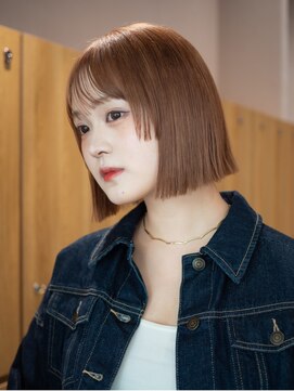 ガーデンヨコハマエスト(GARDEN YOKOHAMA est) 外ハネボブ　切りっぱなし　マロンベージュ　イメチェン