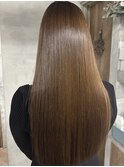 レイヤーボブハイライトブリーチレイヤーハイトーングレージュ