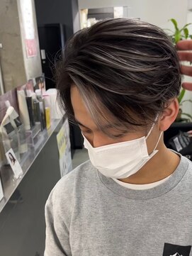 メンズサロン キング 高槻店(Men’s salon K!ng) 波巻きツイストスパイラルパーマ/フェザーパーマ/眉毛/メンズ