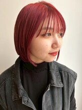 ベルフェミンキルン(Belle femin kilun) 丸みボブ チェリーレッド 顔周りカット ショートカット レイヤー