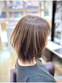 リタッチカラーとリタッチ縮毛矯正/外ハネミディアムスタイル