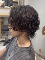 アイトーキョーリタ 渋谷(AI TOKYO Rita)&nbsp;サーフカールバズカットマレットヘアシャギーフェザーパーマ眉毛