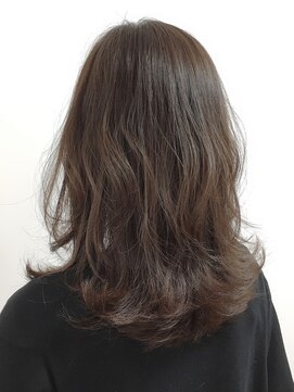 ガレリアエレガンテ 名駅店(GALLARIA Elegante) アッシュベージュ