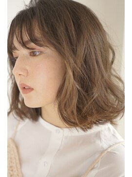 パール(PearL) 《PearL》フラッフィーミディアムボブ