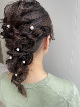 美容室 アイディー i-dee あみおろしアレンジ