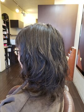 ヘアメイク ビス(Hair Make Bis.) ロングスタイル