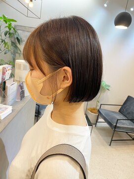 ジエクト ヴィシア(The Ect VIXIA) ミニボブ耳掛けボブ大人ボブメルティーカラー丸みボブ