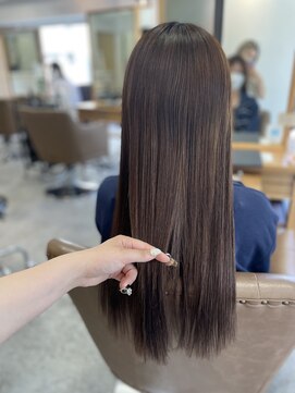 フツーロ 栄(FUTURO) 韓流スタイル！