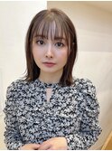 大人ガーリーミディアム外ハネ