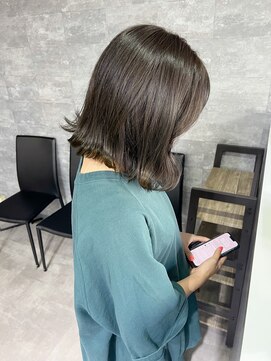 ネオ(Neo) カーキーグレージュ