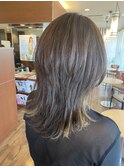 ウルフカット×インナーカラー