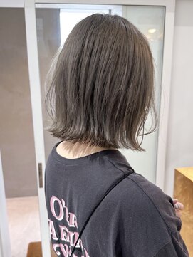 オーリーエトワ 御器所(oorry.etwa) オリーブグレージュミディアムレイヤー簡単スタイリング