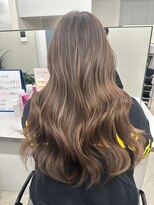 ジルブラン(JIL BLAN) ハイライトバレイヤージュダブルカラーショートカット30代40代