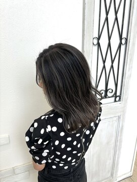 タブー 岐阜店(TABOO) 【バレイヤージュ風ハイライト】