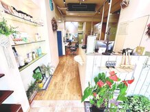 ポリッシュヘアメイク 二和向台店