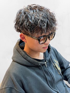 ユニバース(UNIVERSE.) ツイスパ×マッシュ