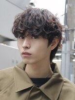 バイフィフス 原宿/表参道(by fifth)&nbsp;韓国風マッシュウルフカット波巻きスパイラルパーマツーブロック