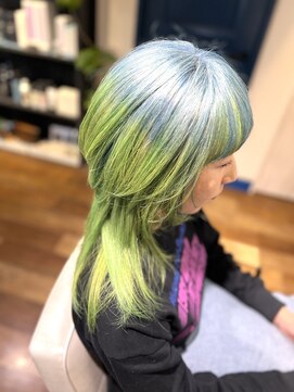 フリーダム 千種店(Freedom) ブルー×グリーン